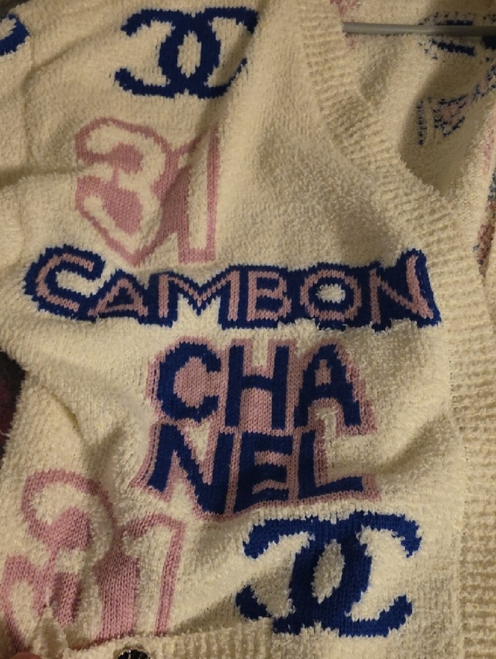 Cream Knit Cardigan with Pink & Blue Logo Motifs - Picture 3 of 7